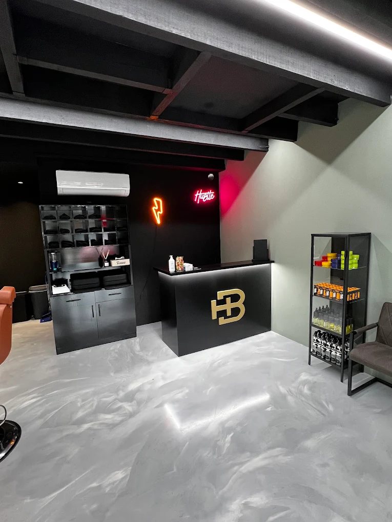 De balie van Hotspot Barbershop